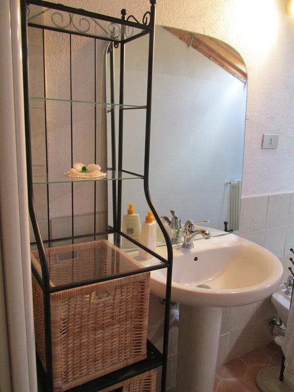 Agriturismo Arcobaleno Hotel Aramengo Bilik gambar